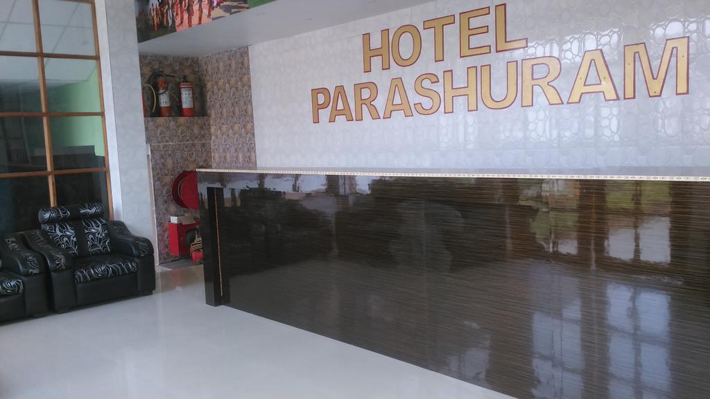 Hotel Parshuram Γουβαχάτι Εξωτερικό φωτογραφία