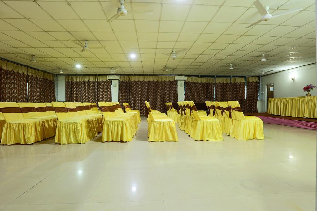 Hotel Parshuram Γουβαχάτι Εξωτερικό φωτογραφία