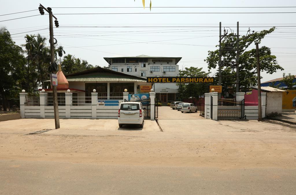 Hotel Parshuram Γουβαχάτι Εξωτερικό φωτογραφία