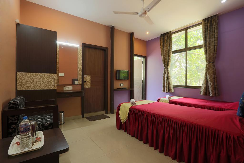 Hotel Parshuram Γουβαχάτι Εξωτερικό φωτογραφία