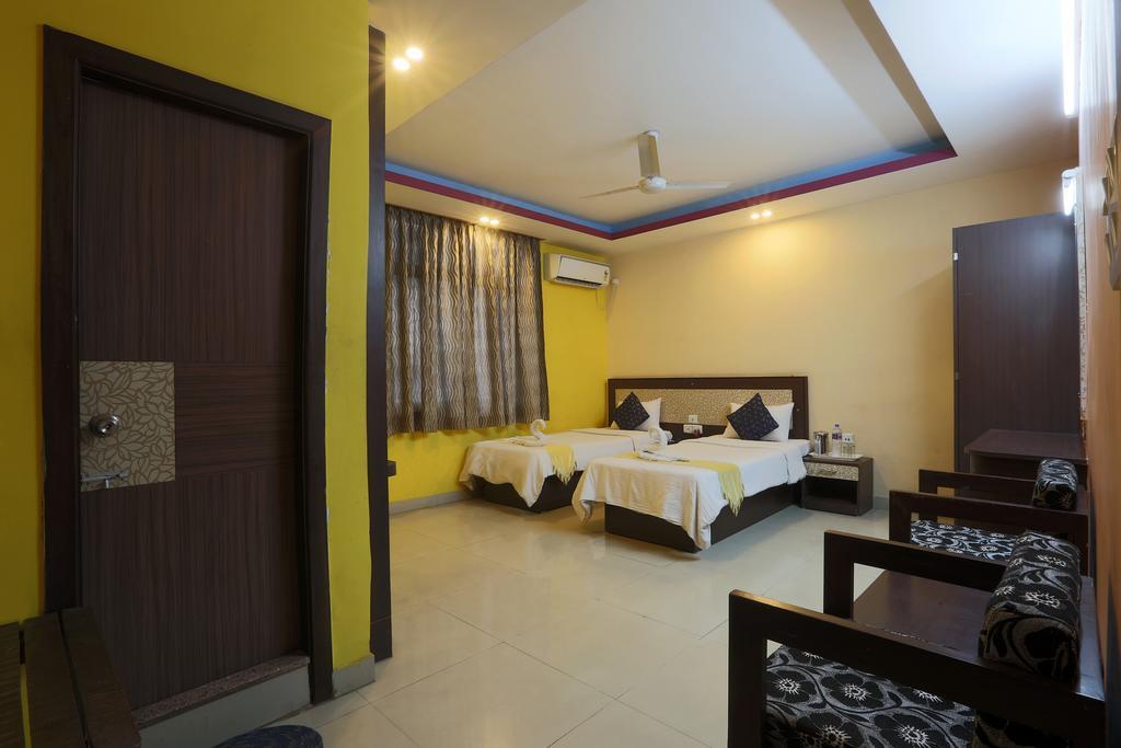 Hotel Parshuram Γουβαχάτι Εξωτερικό φωτογραφία