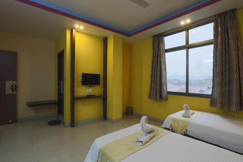 Hotel Parshuram Γουβαχάτι Εξωτερικό φωτογραφία